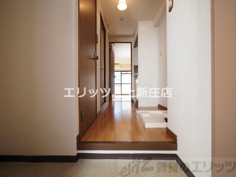 玄関　廊下