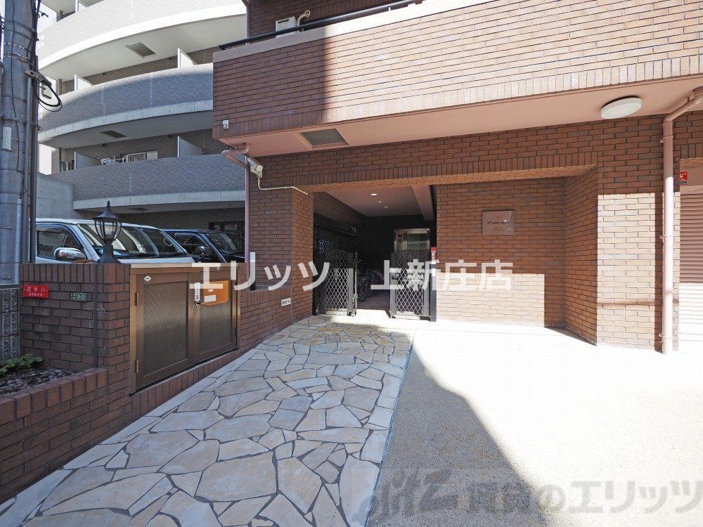 エントランス　エントランス