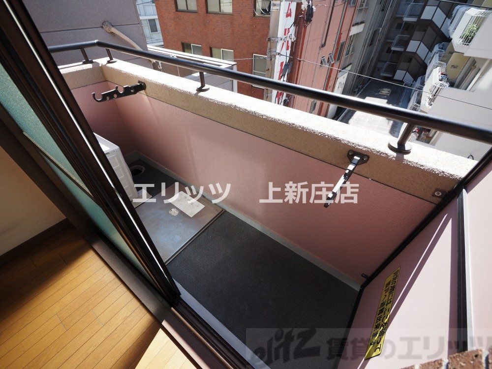 バルコニー　バルコニー