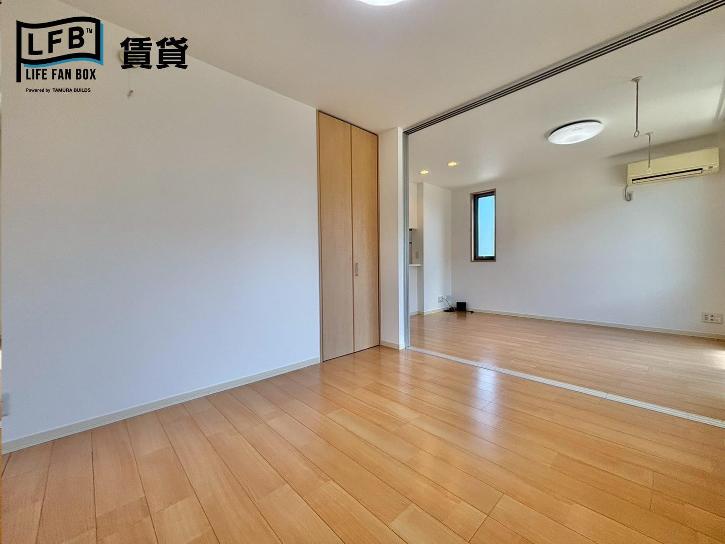 その他部屋・スペース　※反転間取り102号室の室内写真です。壁紙や床の色、仕様が異