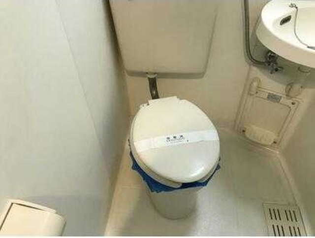 トイレ　※別部屋参考写真