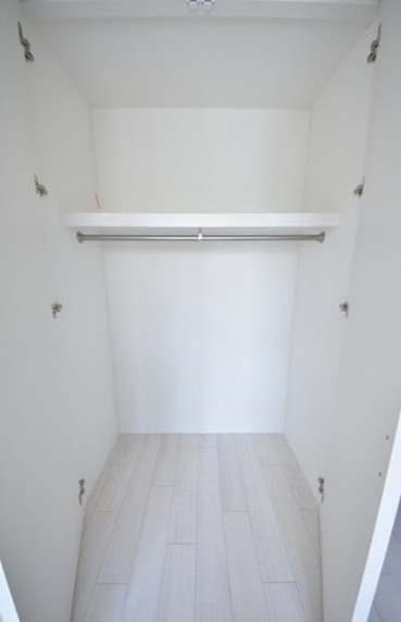 収納　同仕様写真含む