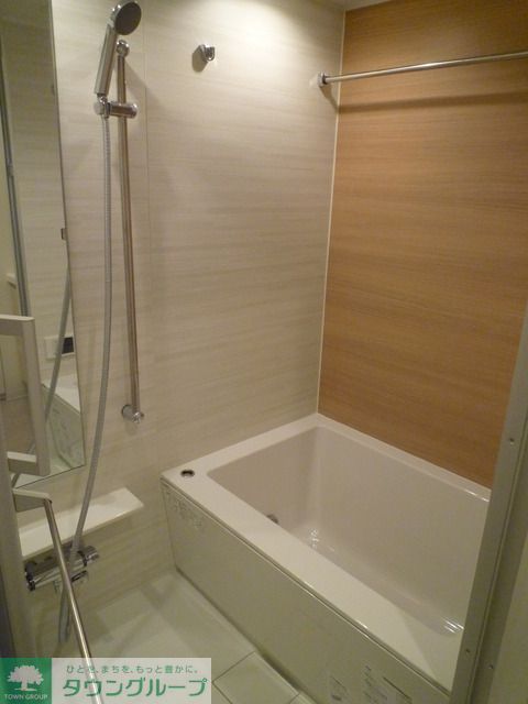 バス・シャワールーム　20Aaタイプ2011年5月撮影 同タイプ208号室の写真…