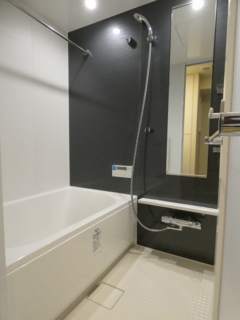 バス・シャワールーム　バスルーム※別部屋参考写真