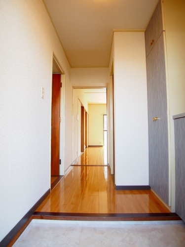 玄関　参考写真