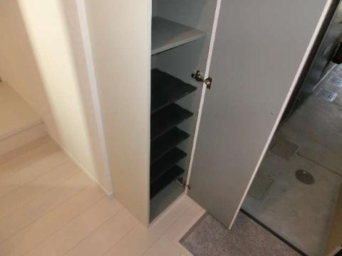 玄関　玄関（イメージ）