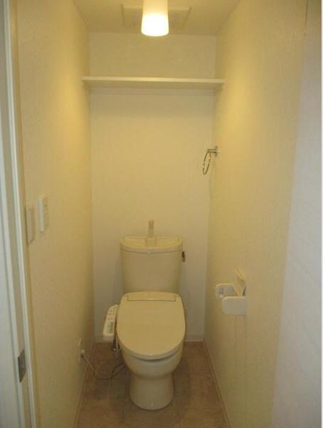 トイレ　ウォシュレット設置済みです！