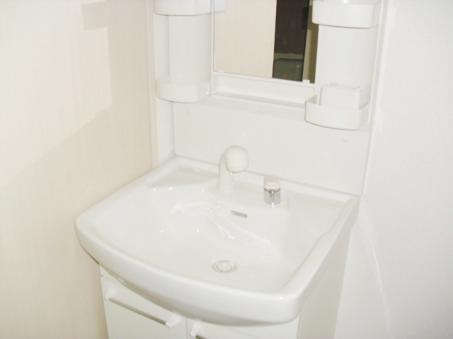 洗面設備　同物件別号室の写真です。