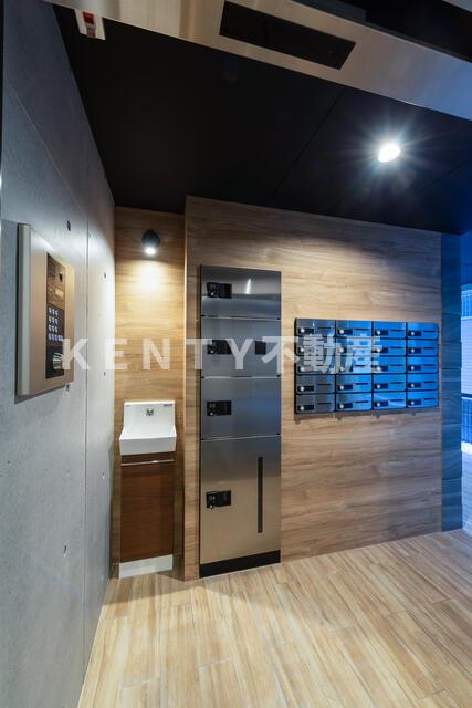 エントランス　毎日通るエントランスはこのようになっています