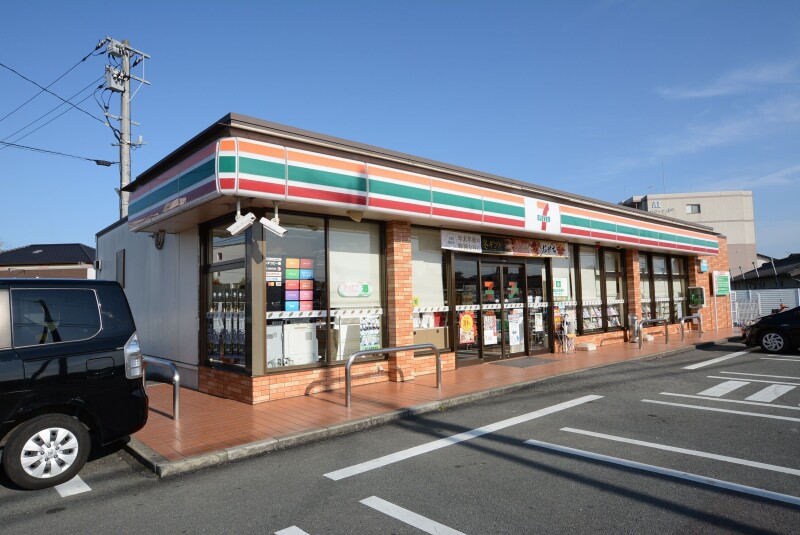 コンビニ　セブンイレブン田川伊田大橋店（コンビニ）まで1214m