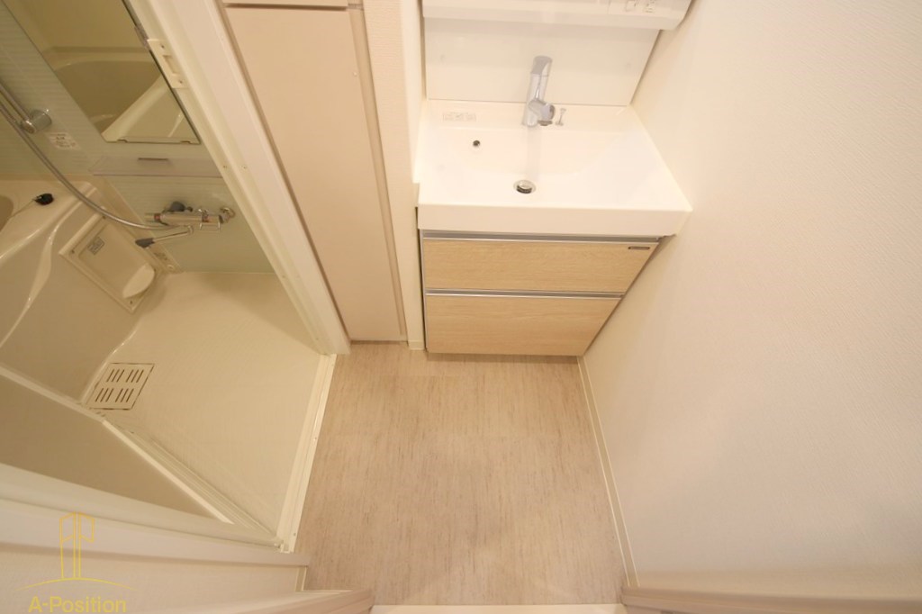 洗面設備　Dimus北浜