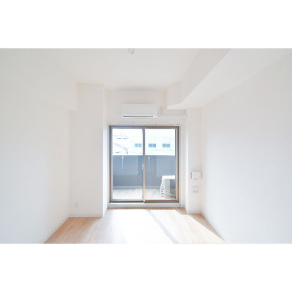 居室・リビング　6.2帖のお部屋です♪