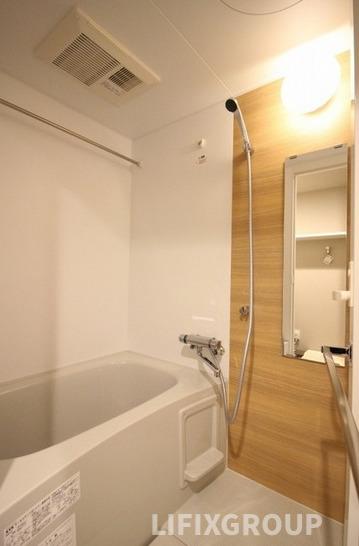 バス・シャワールーム　風呂