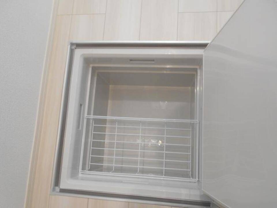 収納　床下収納