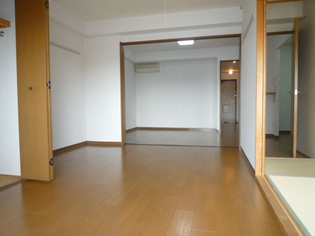 居室・リビング　別居室　参考写真