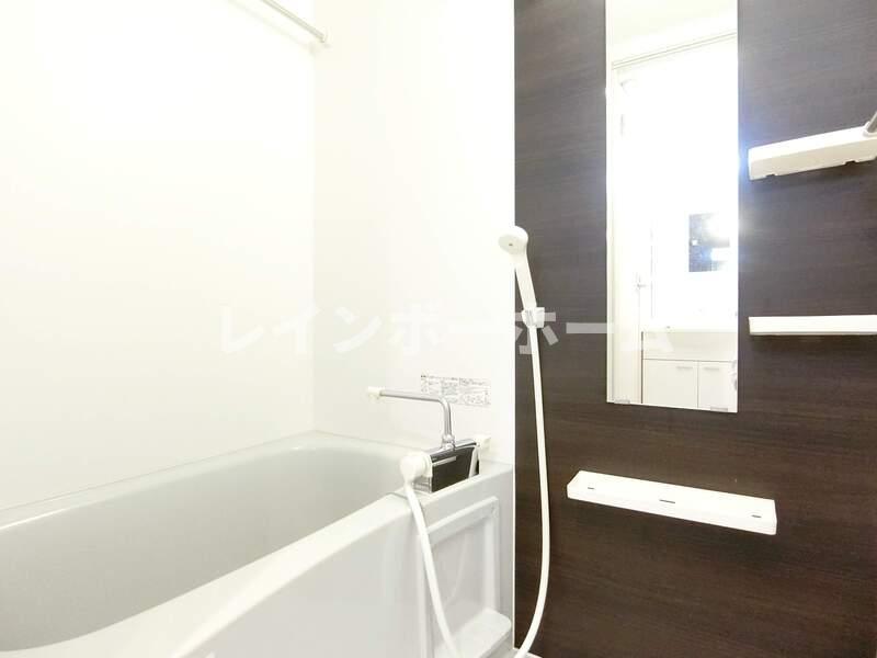 バス・シャワールーム　お風呂です