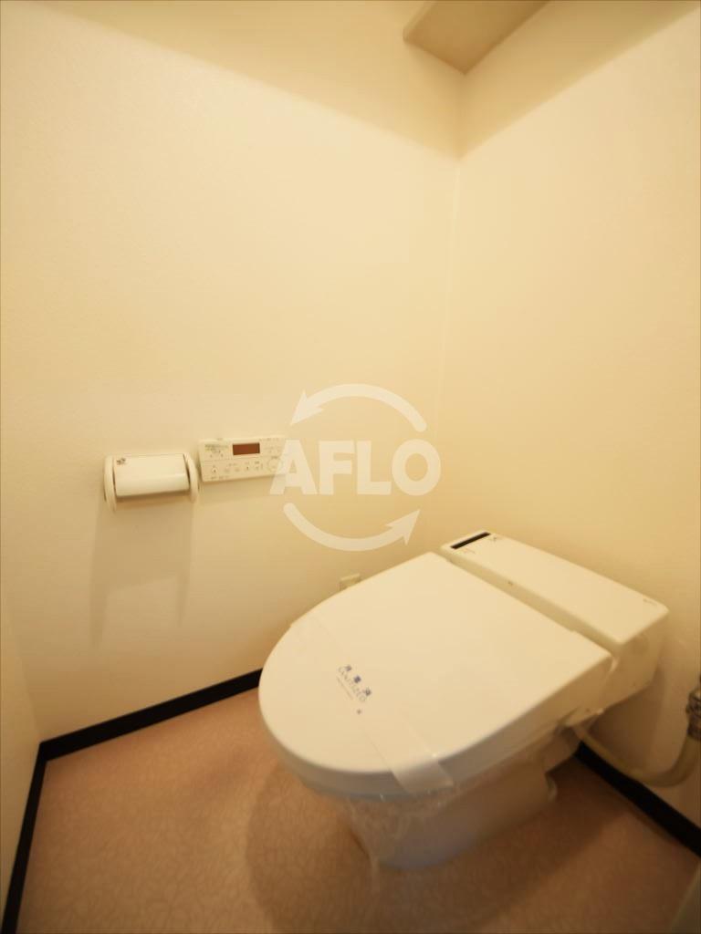 トイレ　エルミタージュ難波南II　トイレ