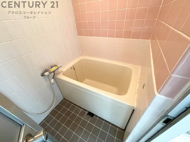 バス・シャワールーム　清潔感のある浴室です♪