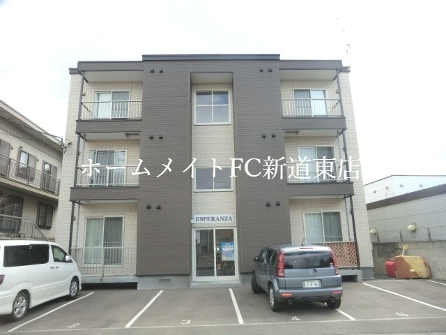 建物外観　外観写真