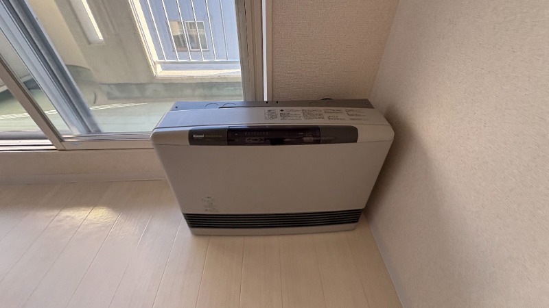 その他設備　ストーブ