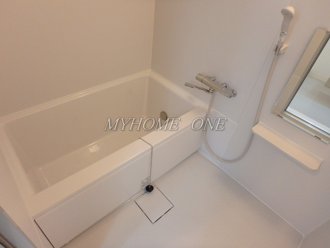 バス・シャワールーム　追焚バス