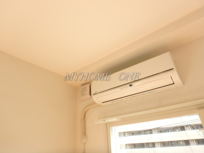 その他設備　リビングエアコン
