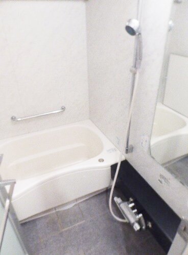 バス・シャワールーム　★追い炊き付きオートバス★