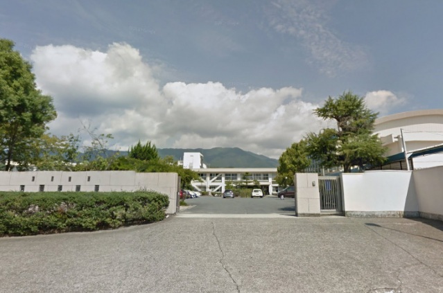 中学校　五條中学校（中学校）まで1396m