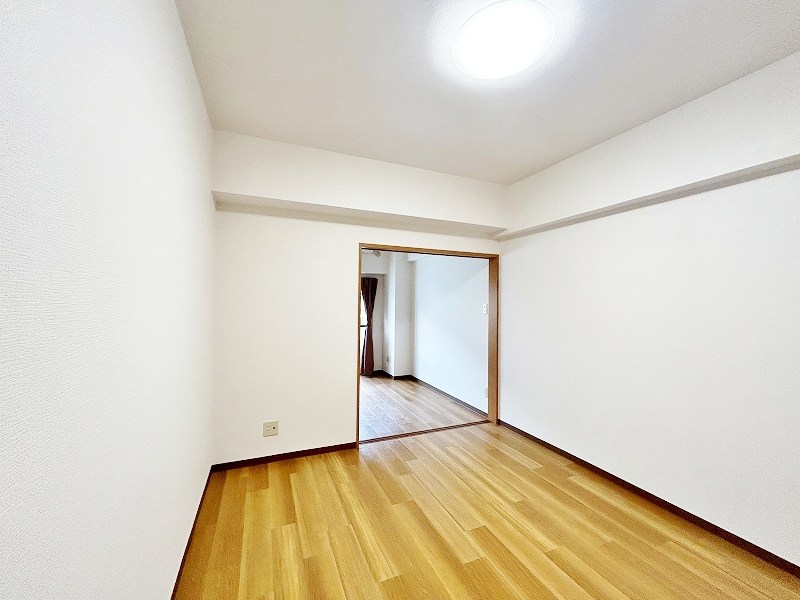 居室・リビング　★洋室7帖★