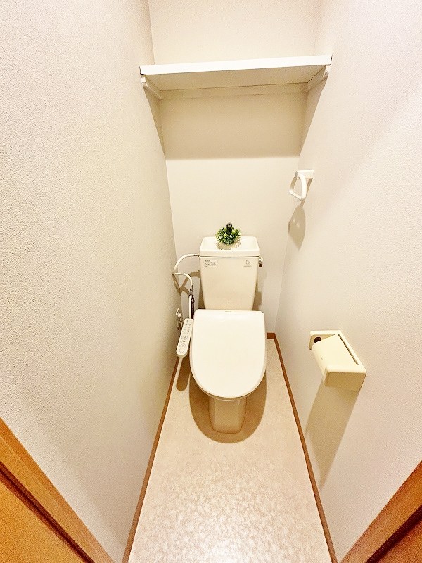 トイレ　★温水洗浄便座トイレ★