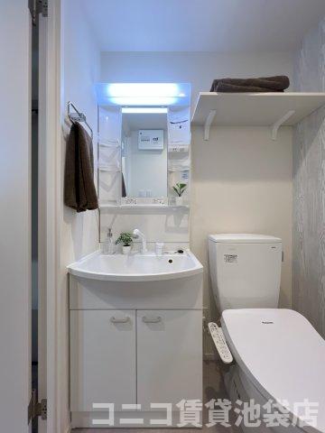 洗面設備　別号室イメージの為、現状を優先致します。