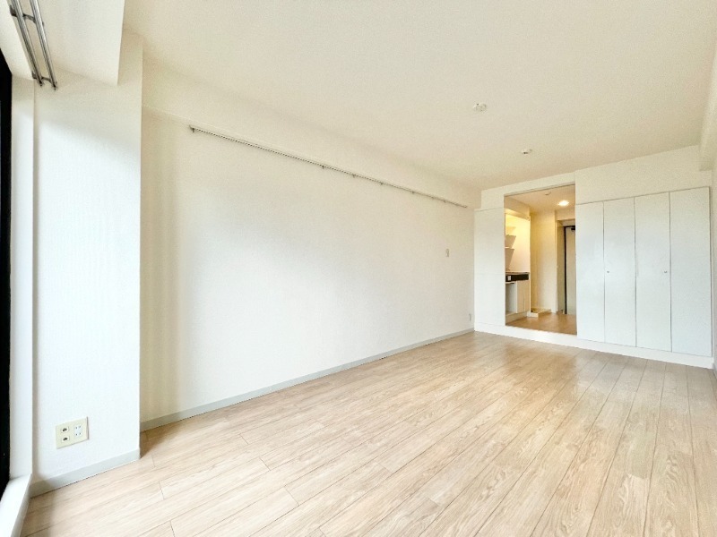 その他部屋・スペース　バルコニー側から見たお部屋♪