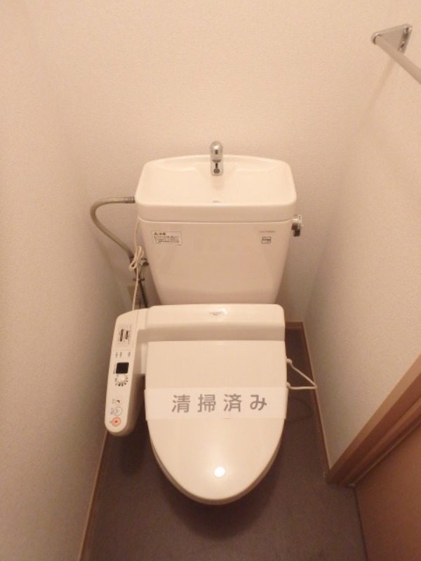 トイレ　図面と現状に相違がある場合には現状を優先