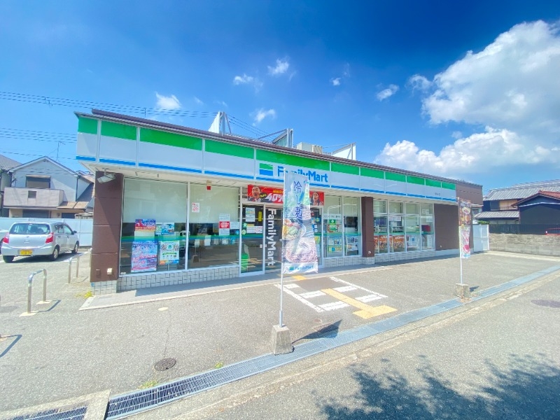 コンビニ　ファミリーマート西舞子店（コンビニ）まで974m