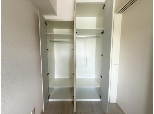 収納　※反転タイプ