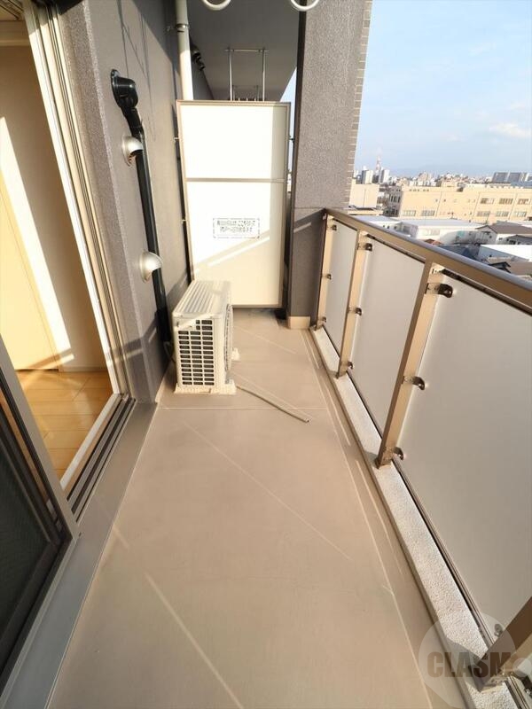 バルコニー　南向きのバルコニー