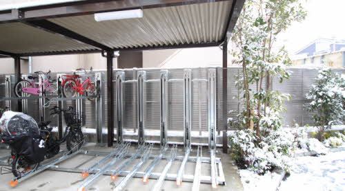 駐車場　駐輪場