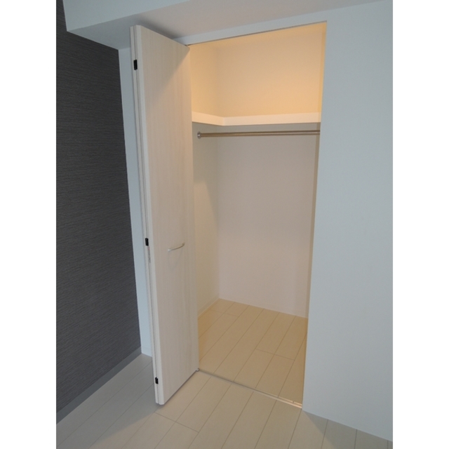 収納　ウォークインクローゼット