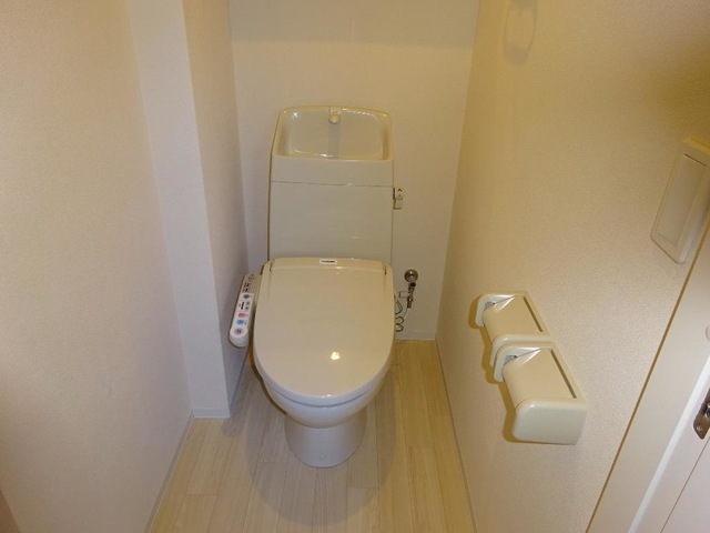 トイレ　イメージ