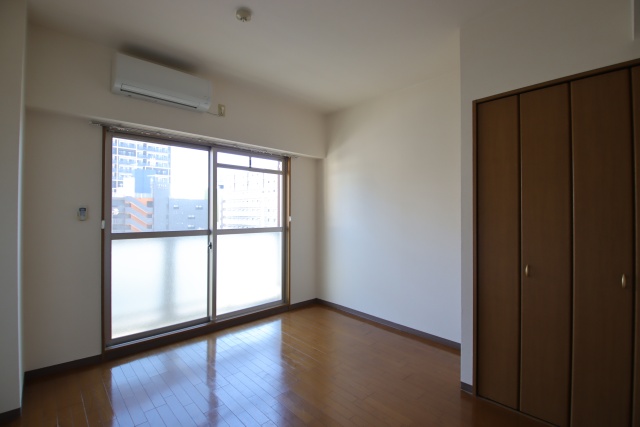 居室・リビング　※別室の参考写真の為、現況優先です。