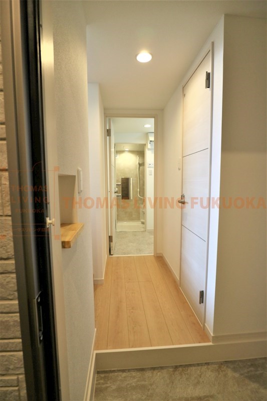 玄関　福岡・佐賀のお部屋探しはトーマスリビングまで