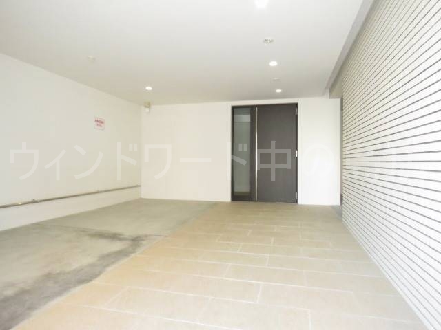 エントランス　詳細は、ウィンドワード中の島店までご相談下さい。