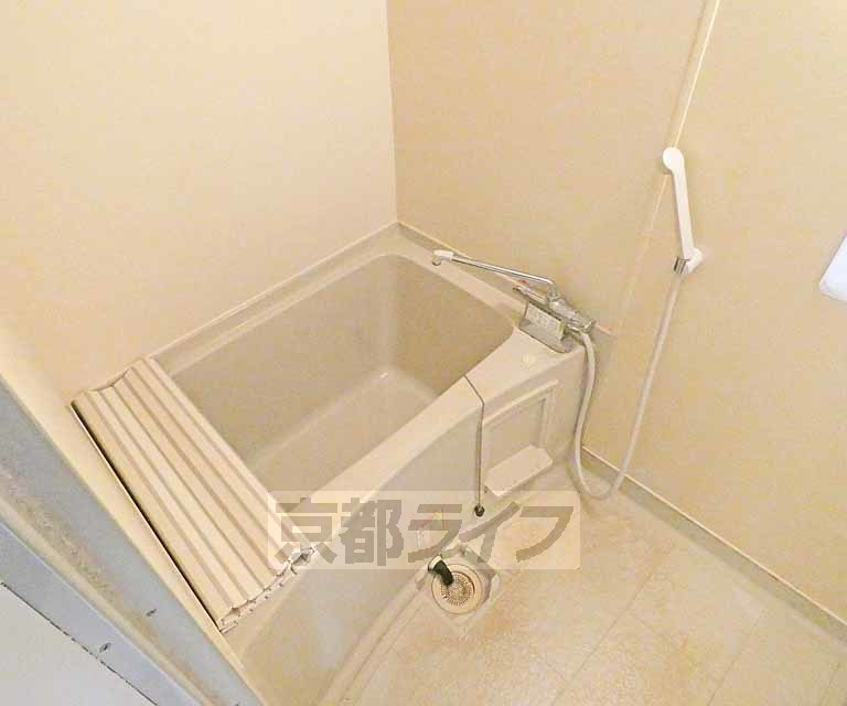 バス・シャワールーム　セパレートタイプの浴室です！