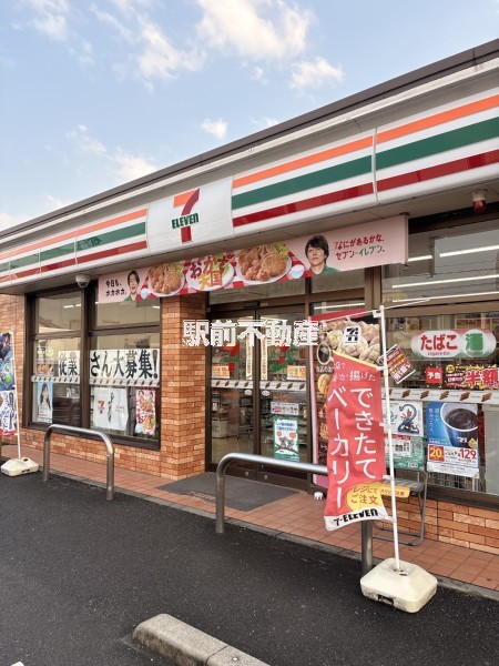 コンビニ　セブンイレブン甘木来春大通り店（コンビニ）まで500m