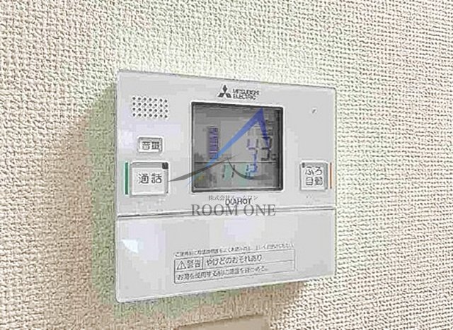 セキュリティ　モニター付きインターホンです。