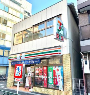 コンビニ　セブンイレブン北新宿1丁目大久保通り店（コンビニ）まで378m