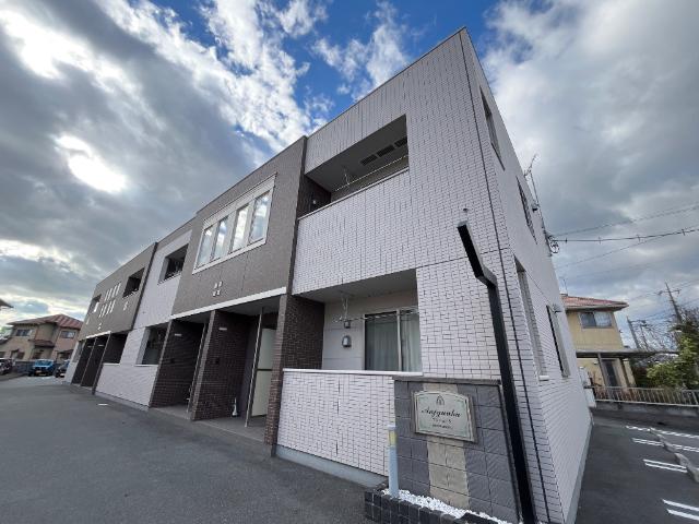 建物外観　外観写真（昼）