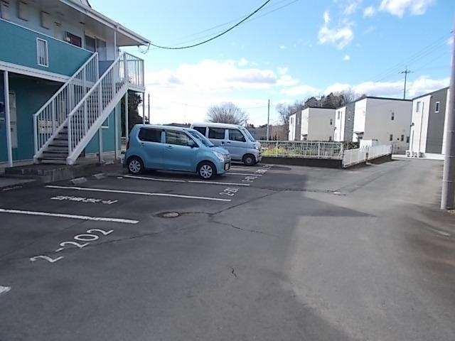 駐車場　駐車場