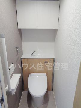 トイレ　シャワー付トイレ