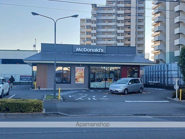 飲食店　マクドナルド（飲食店）まで156m